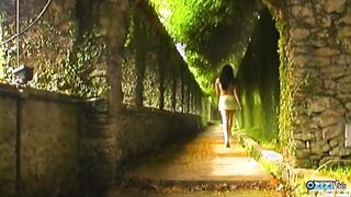 Intense Outdoor Encounter: Brunette Beauty in a Steamy Anal Adventure!