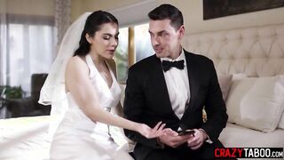 Curvy MILF Valentina Nappi's Wild Anal Adventure with Ryan Driller