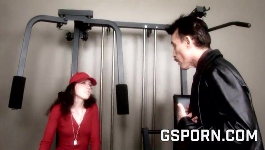 Fit and Flirty: Watch This Sultry Milf Turn Heads at the Gym!