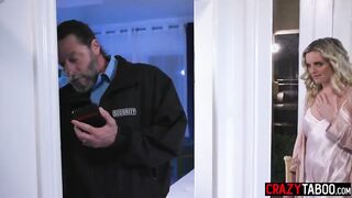 Unexpected Encounters: Intense Anal Adventures with Curvy MILFs