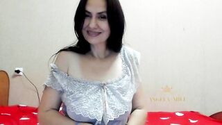 Angela's Alluring Dance: A Sensual Experience with a Mature Beauty