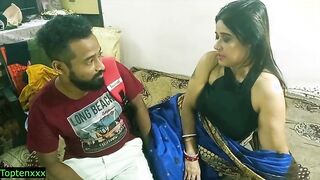 Stunning Milf Enjoys Afternoon Encounter with AC Technician - A Captivating Hindi Series!