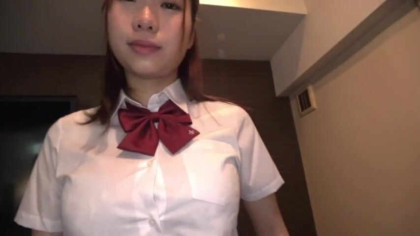[H-cup big tits] [Teens] 18yo student "Io-chan" with one of the biggest tits ever and boobs-shaking SEX! #uniform #big tits #h-cup