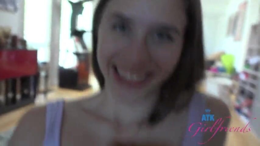 Blowjob from amateur Kortney Rae - Amateur POV