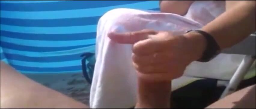 Amateur Cumshots Handjobs Big Cock Amateur Cumshots Handjob Cumshots