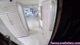 Amateur babe gets rammed and cumshot for money in hd