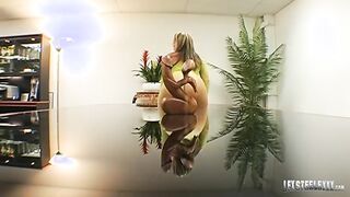 MILF Chelsea Zinn & PAWG Flower Tucci enjoy this interracial 3some with BBC Lex Steele where he fucks their gaping assholes, Flower squirts & they share a facial! Full video at LexSteeleXXX.com!