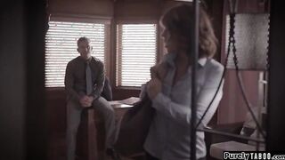 Brunette student cant believe what her professor is asking.He wants her on his anal gaping project.Shes kinda intrigued and says yes.All naked on his desk he toys her ass for her first anal gape.She throats him n he anal reams her for more ass gaping