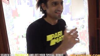 Nargis Fakiri look alike Indian girl gets her pussy and ass fucked