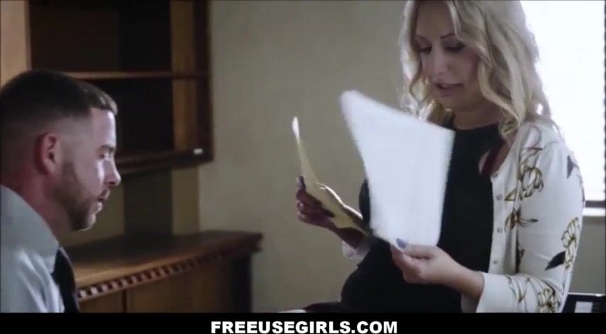 Office Adventures: Curvy Blonde MILF and Her Team's Steamy Encounter!