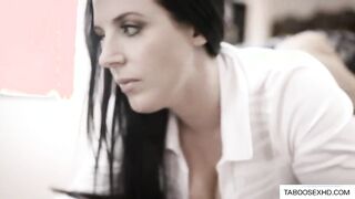 Steamy Office Encounter with a Seductive Milf