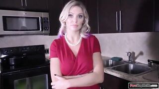 Stepmom Gets Caught Shoplifting and Makes a Deal with Her Stepson for Silence – A Wild Encounter Unfolds!