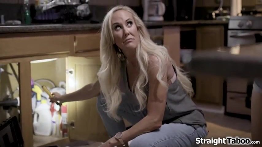 Brandi Love Uncovers Shocking Secrets About Valentina Nappi's Relationship – A Steamy Encounter Awaits!