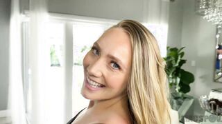 J Mac Fucks Big Booty Babe and Fill Pussy